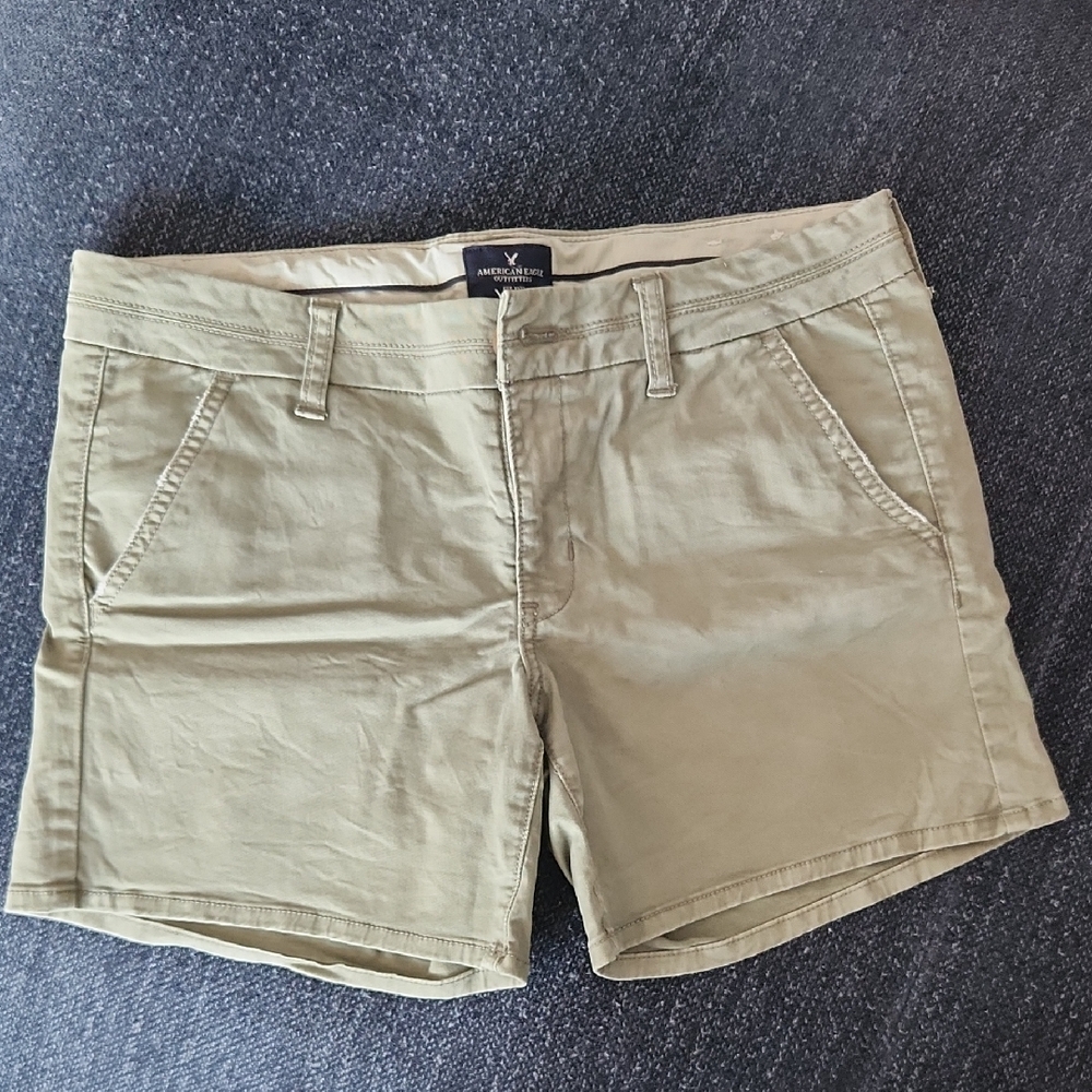 American Eagle Outfitters Women's Olive Shorts